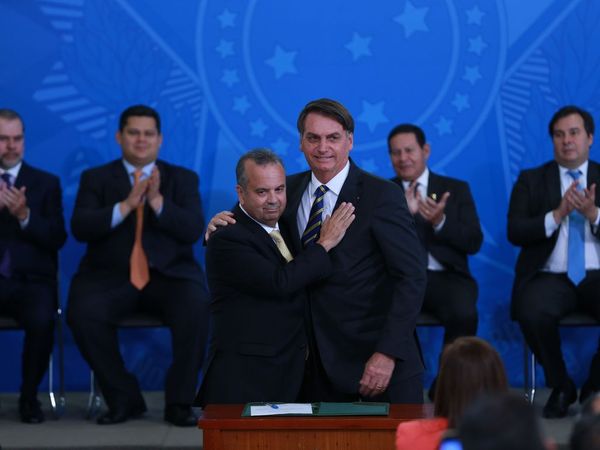 O presidente Jair Bolsonaro na posse do ministro do Desenvolvimento Regional, Rogério Marinho. Repasses do 