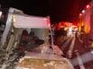 Testemunhas contaram aos Bombeiros, que um dos caminhões perdeu o controle, batendo no segundo caminhão que tombou e colidiu na frente da ambulância(Internauta)