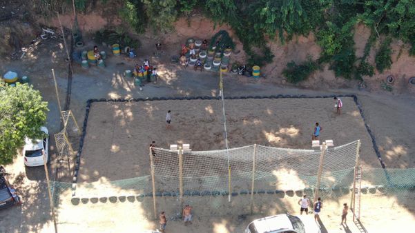 Do alto, é possível ver bem tudo o que já foi feito no antigo lixão por Arquivo pessoal