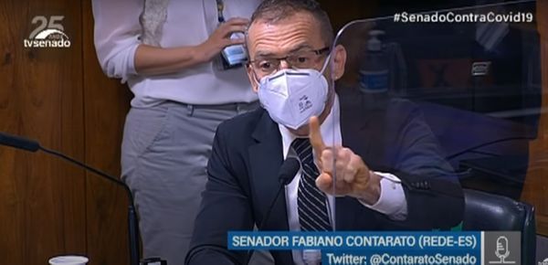 Senador Fabiano Contarato diz que depoente está em 
