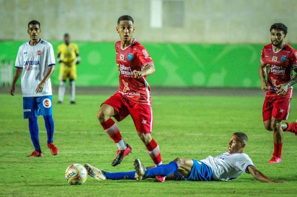 Emerson foi campeão da Série B Capixaba pelo Vilavelhense