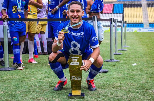 Emerson foi campeão da Série B Capixaba pelo Vilavelhense