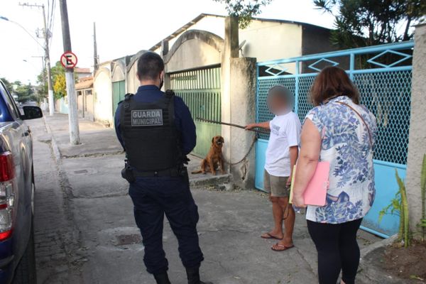 Homem acabou detido por maus tratos e tentativa de agressão aos agentes do município