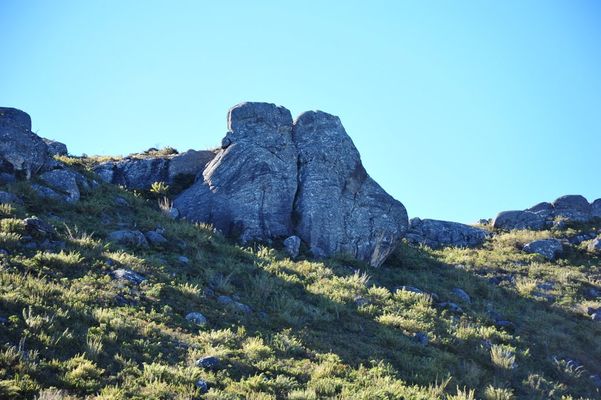 Pedra Duas Irmãs é umas das atrações do Parque