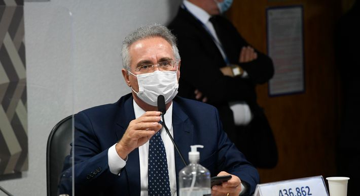 O senador sugere haver irregularidades de políticas públicas na medida provisória da crise hídrica