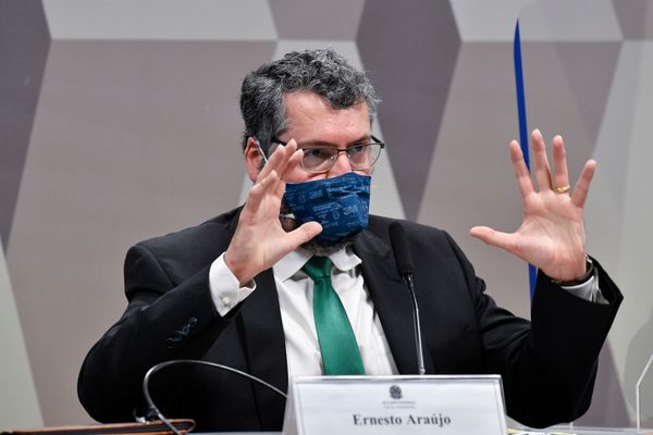 Ex-ministro Ernesto Araújo durante depoimento na CPI da Covid