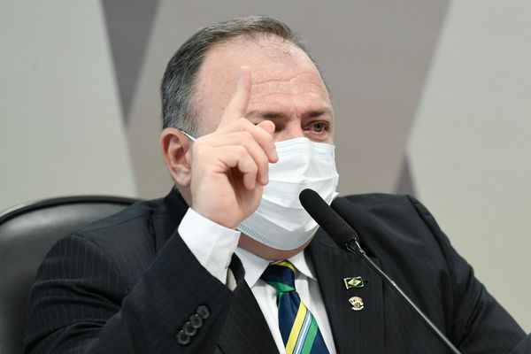 Ex-ministro Eduardo Pazuello na CPI da Covid em 19/05/2021