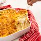 Imagem - Aprenda a preparar arroz de forno com legumes, presunto e requeijão