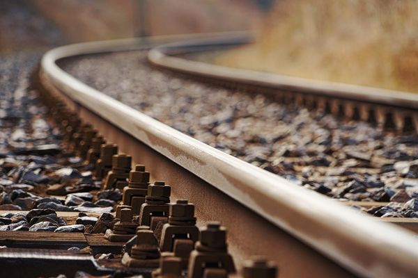 Renovação da concessão da Estrada de Ferro Vitória a Minas (EFVM) foi assinada em dezembro de 2020