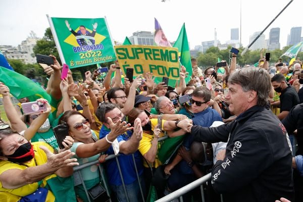 O presidente da República, Jair Bolsonaro, durante passeio na cidade do Rio de Janeiro