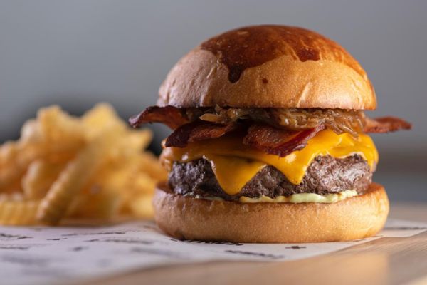 Cheesebacon da Burger & Fries