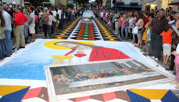 Corpus Christi em Castelo por Prefeitura Municipal de Castelo