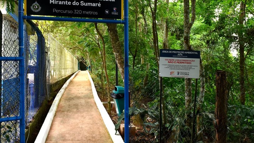 No Dia da Mata Atlântica - Prefeitura de Vitória inaugura três mirantes no Parque da Fonte Grande, entre eles, o Mirante do Sumaré e a Trilha da Pedra da Batata -