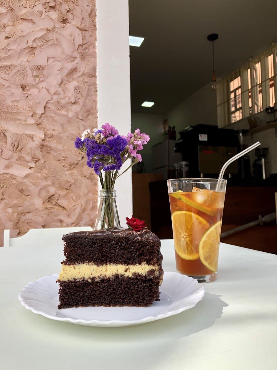 كعكة وشاي من إعداد Afago Chás e Cafés Especiais في سانتا تيريزا