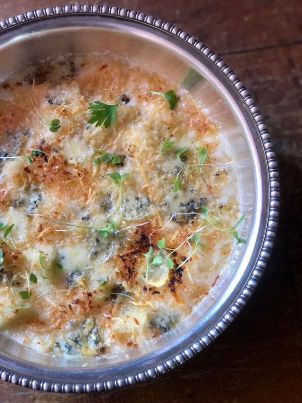 Nhoque de batata com fonduta de queijos por Rodrigo Borçato