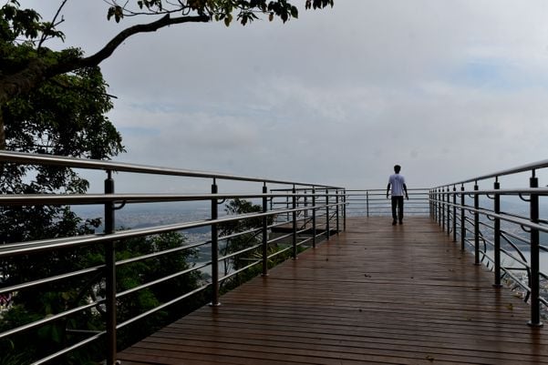 No Dia da Mata Atlântica - Prefeitura de Vitória inaugura três mirantes no Parque da Fonte Grande, entre eles, o Mirante do Sumaré e a Trilha da Pedra da Batata - por Fernando Madeira