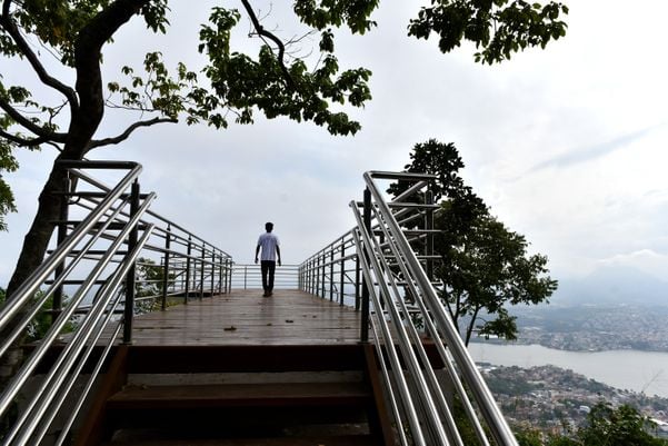 No Dia da Mata Atlântica - Prefeitura de Vitória inaugura três mirantes no Parque da Fonte Grande, entre eles, o Mirante do Sumaré e a Trilha da Pedra da Batata - por Fernando Madeira