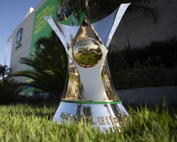 Taça do Brasileirão — Foto Lucas FigueiredoCBF