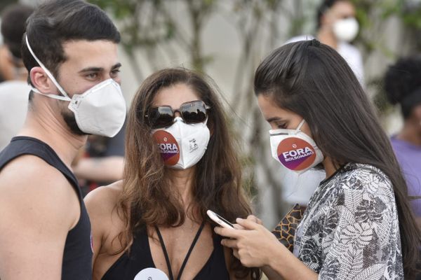 Manifestantes concentrados para o ato 29M, em protesto ao governo de Jair Bolsonaro por Ricardo Medeiros