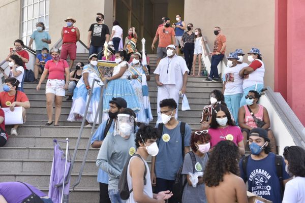 Manifestantes concentrados para o ato 29M, em protesto ao governo de Jair Bolsonaro por Ricardo Medeiros