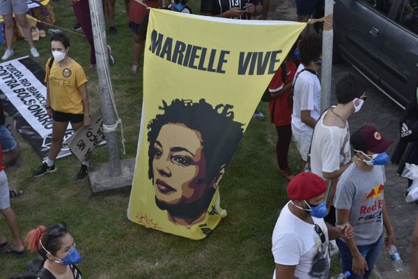 Manifestantes se reúnem para ato contra o governo de Bolsonaro por Ricardo Medeiros