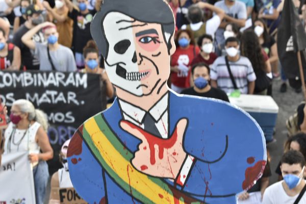 Manifestantes se reúnem para ato contra o governo de Bolsonaro por Ricardo Medeiros