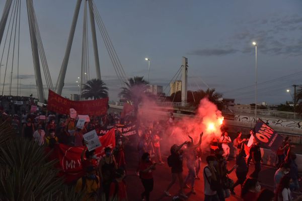 Manifestantes se reúnem para ato contra o governo de Bolsonaro por Ricardo Medeiros