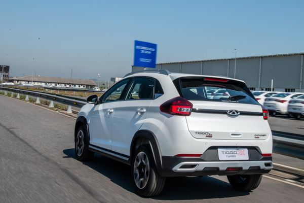 O compacto chega para se posicionar entre o Tiggo 2 e o Tiggo 5x por Caoa Chery/Divulgação