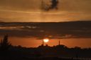 Coloração no amanhecer do céu, visto da Praia de Camburi, em Vitória nesta quarta-feira (2)(Ricardo Medeiros | A Gazeta)