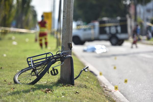 Jovem ciclista de apenas 22 anos morre atropelada na BR 101, na Serra