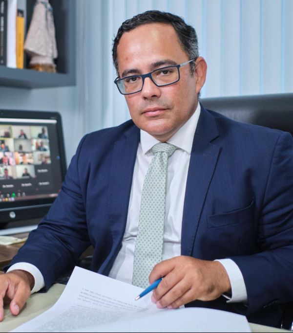 Raphael Câmara, advogado criminalista