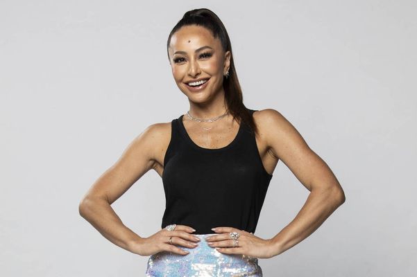 Sabrina Sato vai comandar reality show A Ilha na Record