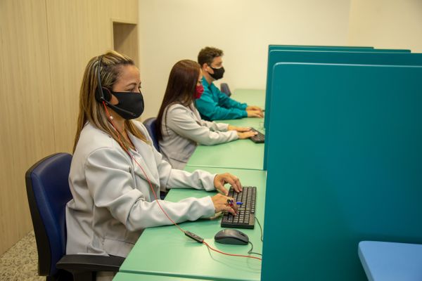 Na Best Senior o credenciado conta com agendamento on-line de consultas pelo site e aplicativo, oficinas de terapia e linhas de cuidado com monitoramento de médicos e enfermeiros. 