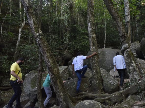 Membros de ONGs no Mestre Álvaro por Ricardo Medeiros
