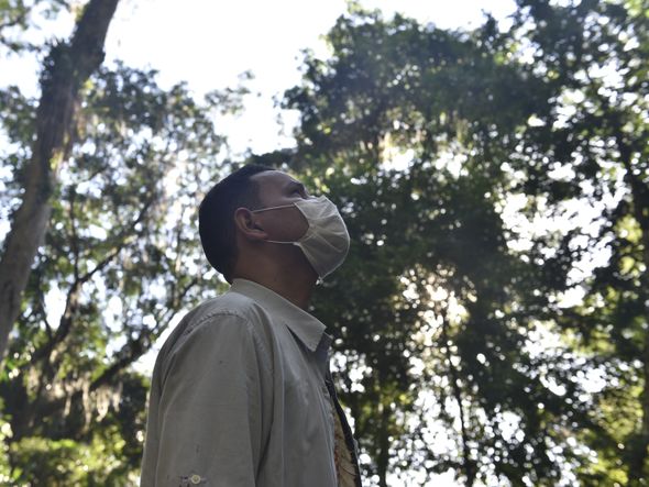 Membros de ONGs no Mestre Álvaro por Ricardo Medeiros