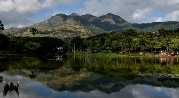 Os fotógrafos de A Gazeta Vitor Jubini e Ricardo Medeiros visitaram o Mestre Álvaro, na Serra, e registraram o que há de mais bonito no local