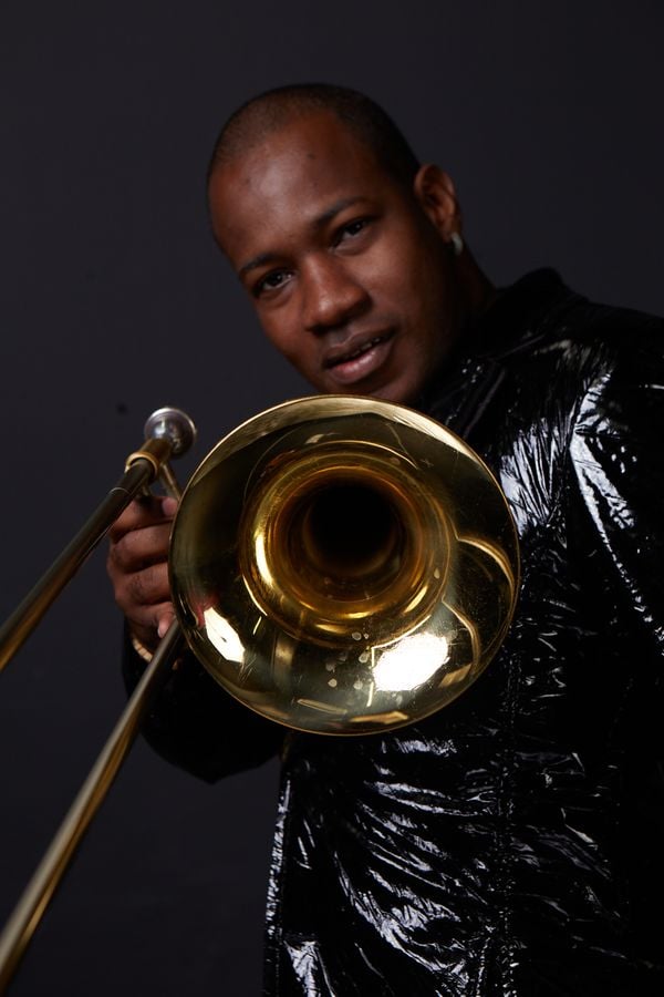 O músico trompetista Joabe Reis, natural de Cachoeiro de Itapemirim, Sul do Espírito Santo, que é considerado mestre do jazz urbano