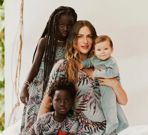 Giovanna Ewbank com os filhos