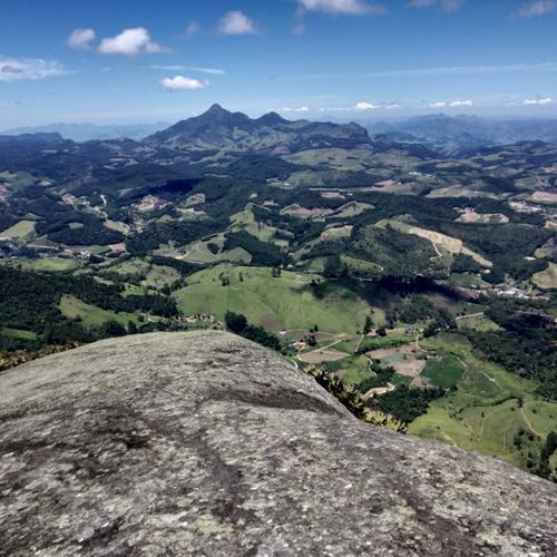 De acordo com o mapa de risco, atualizado semanalmente pelo governo do ES, podem abrir apenas os parques que ficam em cidades classificadas como de risco moderado ou baixo