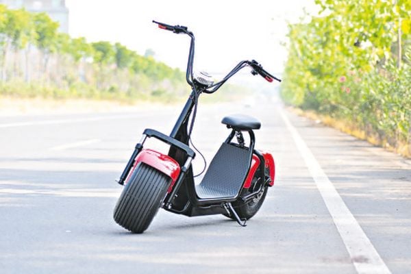 Scooter elétrica na mira da fiscalização