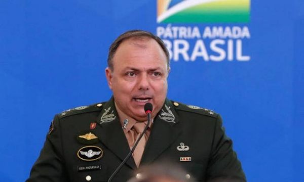 General da ativa, Eduardo Pazuello participou de manifestação pró-Bolsonaro no Rio de Janeiro, contrariando Estatuto das Forças Armadas, mas não foi punido pelo Exército
