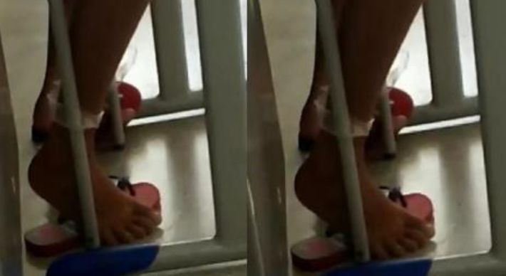 Ainda segundo a mãe, o garoto de 12 anos não quer voltar para a escola. Ele teve os pés amarrados a uma cadeira pelo professor em uma escola municipal da Capital
