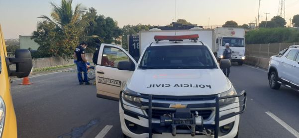 Motoboy morre após ser atingido por linha de pipa na Rodovia do Sol  por Jorge Félix | TV Gazeta