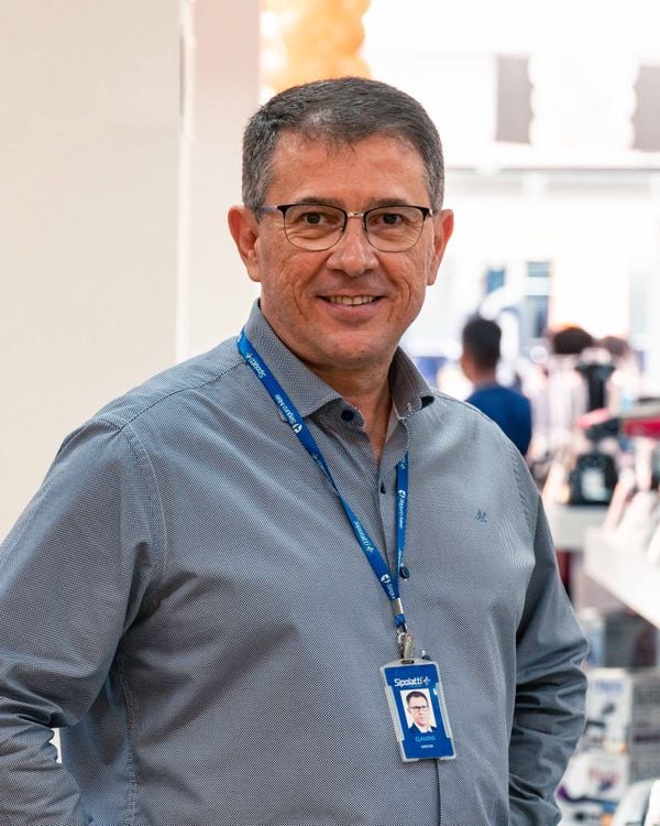 Sipolatti -  diretor executivo Cláudio Sipolatti
