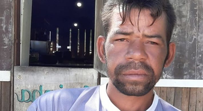 Alex dos Santos Nascimento foi encontrado morto na areia da praia de Mãe-Bá, na manhã de segunda-feira (14). Nesta quinta (17), o irmão reconheceu o corpo