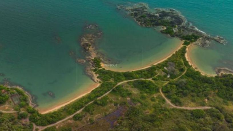 Área de praia da região de Perocão, em Guarapari