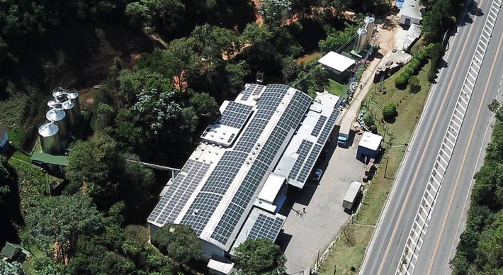 Com certificação internacional e nova planta industrial, Água Mineral Pedra Azul investe em energia limpa