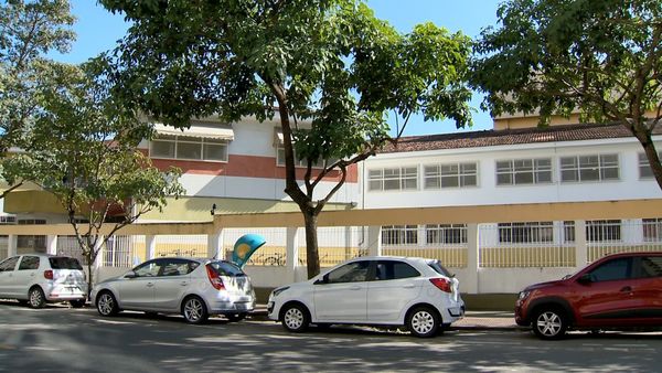 Escola Estadual de Ensino Fundamental e Médio Renato Pacheco, em Jardim Camburi, em Vitória