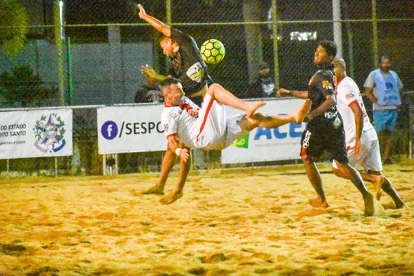 4ª edição do Torneio de Verão Solidário de Futebol de Areia de Jacaraípe acontece nos dias 13 e 14 de janeiro e vai contar com muitas disputas e solidariedade