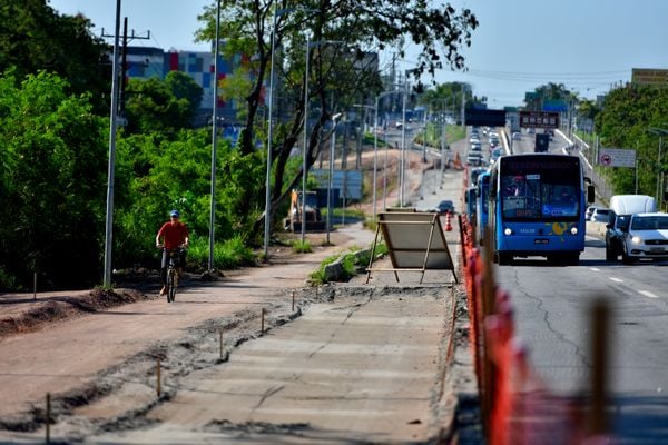  Início das obras do Complexo Viário de Carapina, antiga Reta do Aeroporto, BR 101 por Fernando Madeira